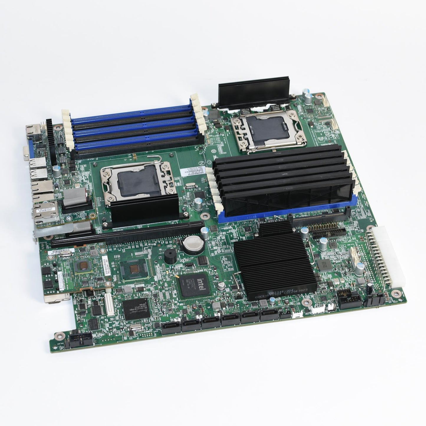 84644-S5520UR_38010_base