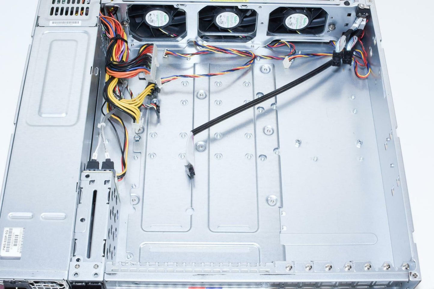 Supermicro CSE-826BE1C-R920LPB 2U Server Chassis 2x 920W 12-Bay BPN-SAS3-826EL1